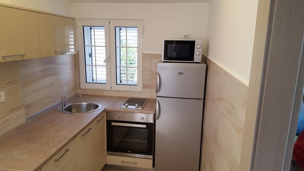 Apartment Milas Tivat Eksteriør bilde